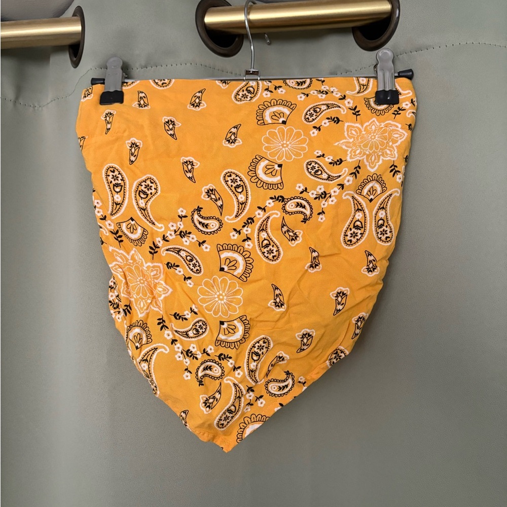 Hollister Co. Yellow Crop Top Paisley Bandana